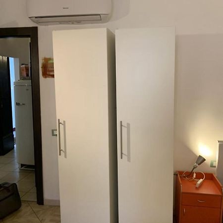 Bed and Breakfast Backpackers House Болонья Экстерьер фото