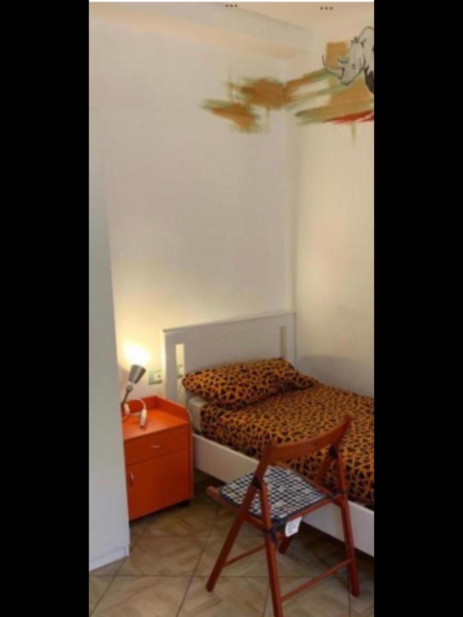 Bed and Breakfast Backpackers House Болонья Экстерьер фото